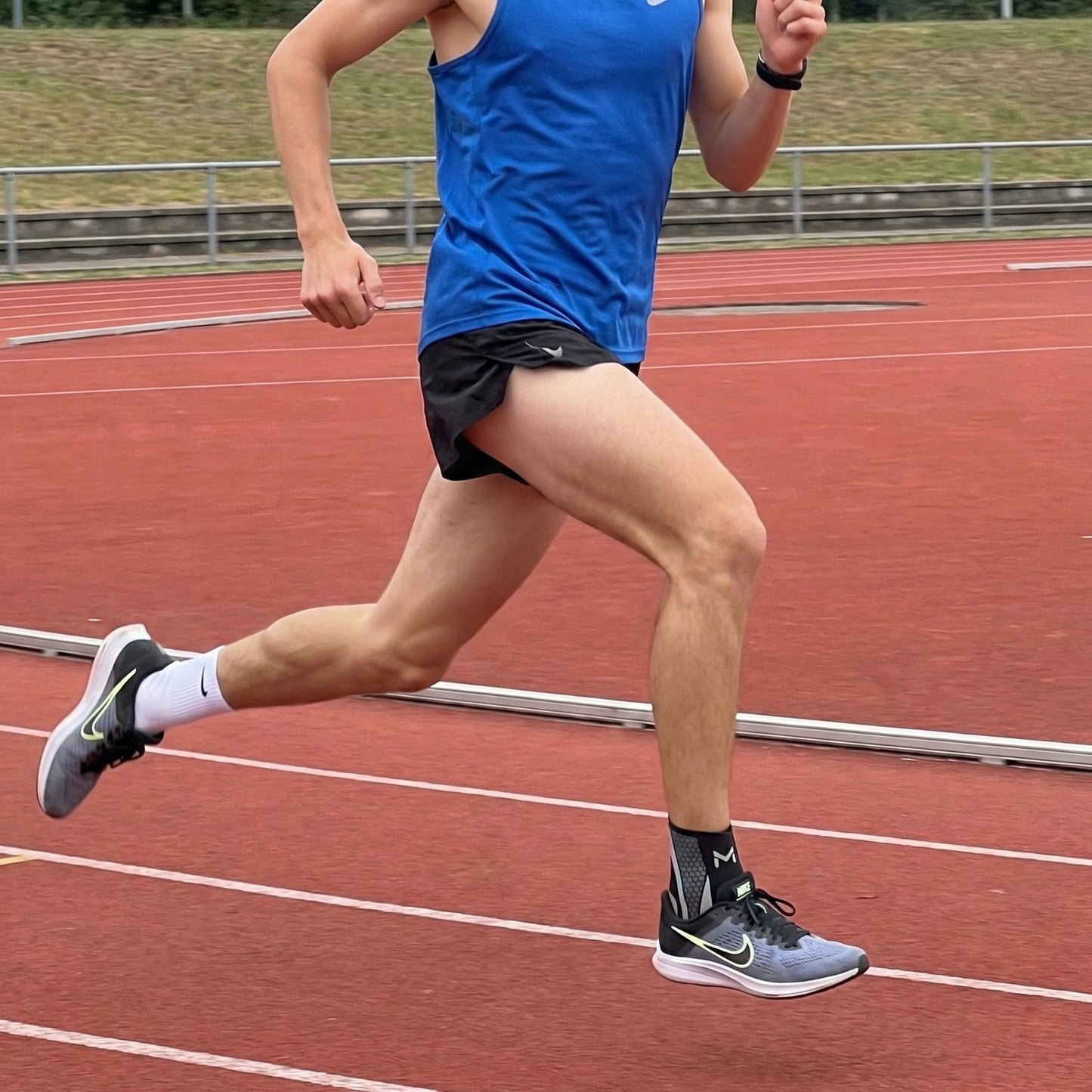 KAIZEN LAB™ アンクルスタビライザー